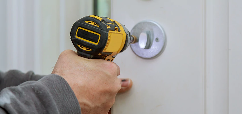 Street Locksmith For Smart Lock Repair in French Valley, CA